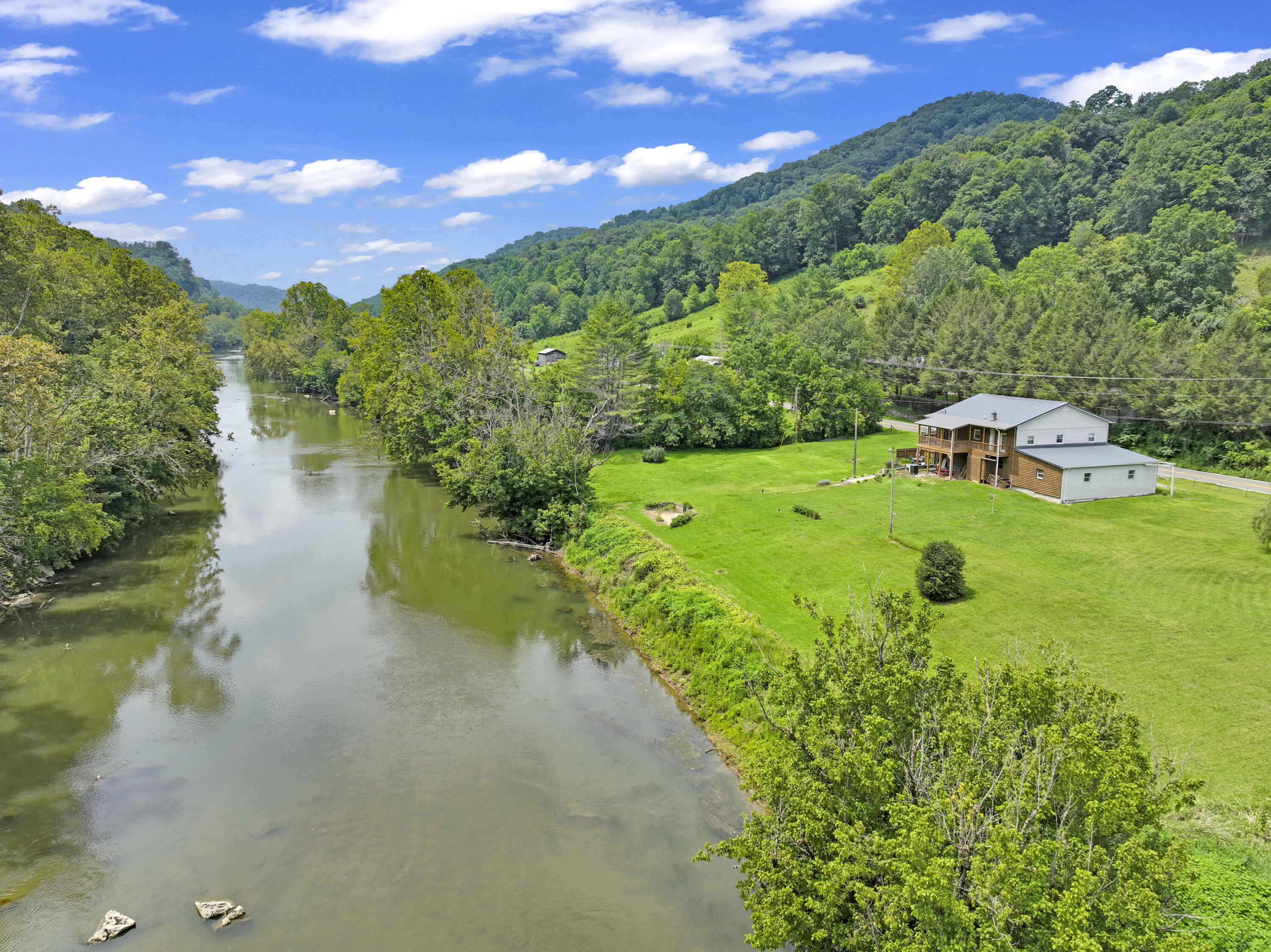 2888 Clinch River Highway Property Photo
