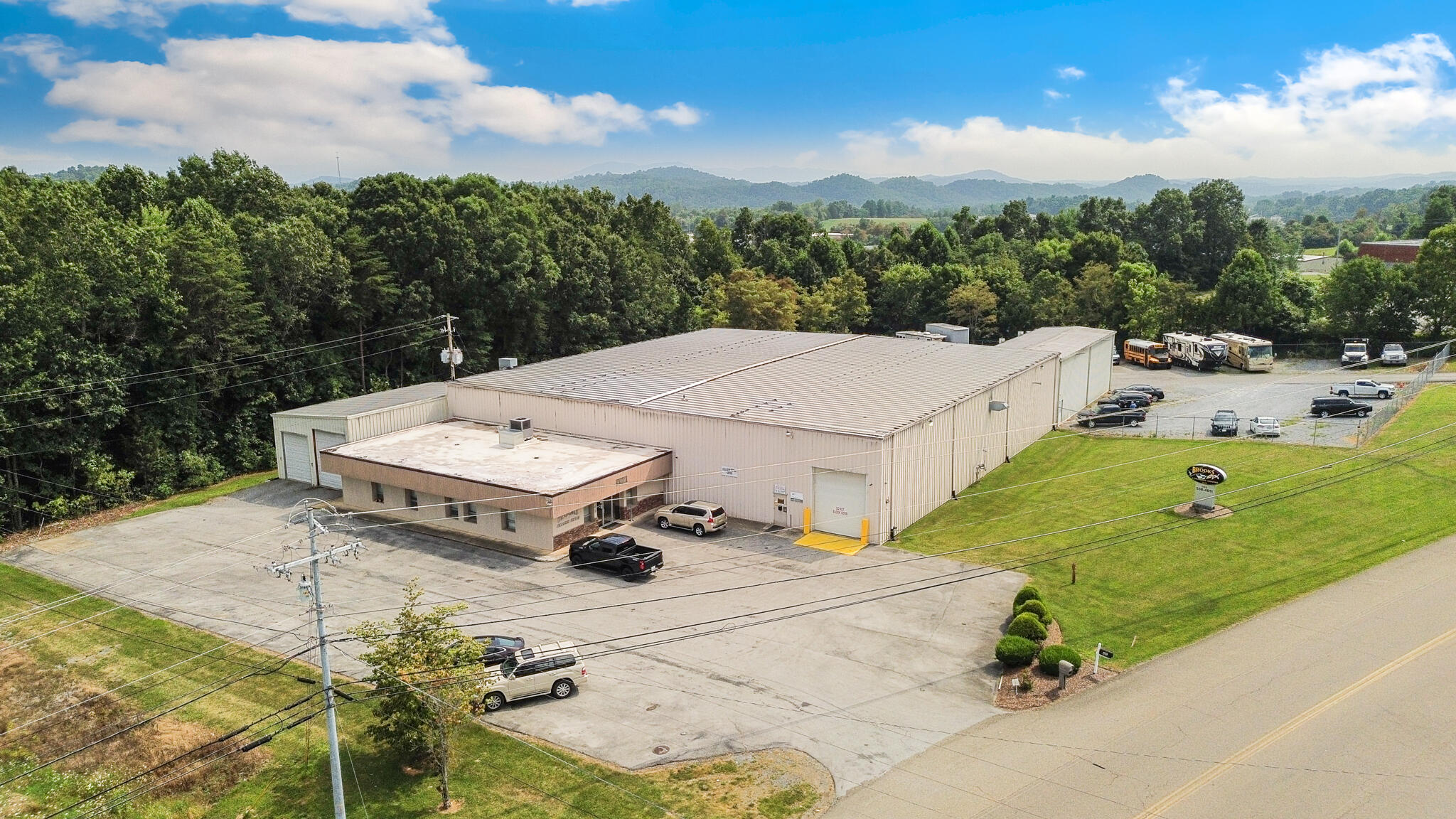 240 Industrial Park Road Property Photo