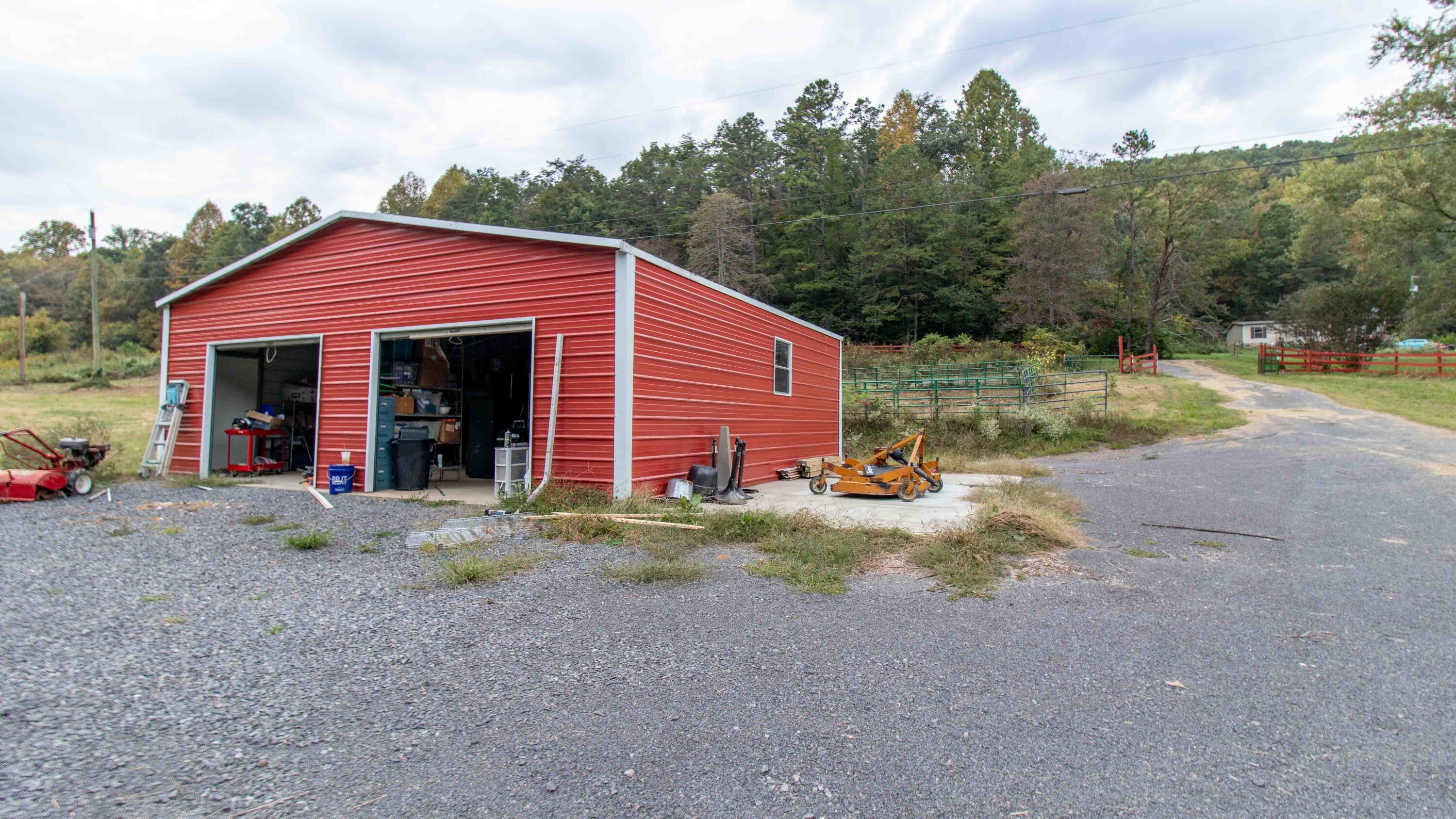 377 Butcher Valley Road Property Photo 4