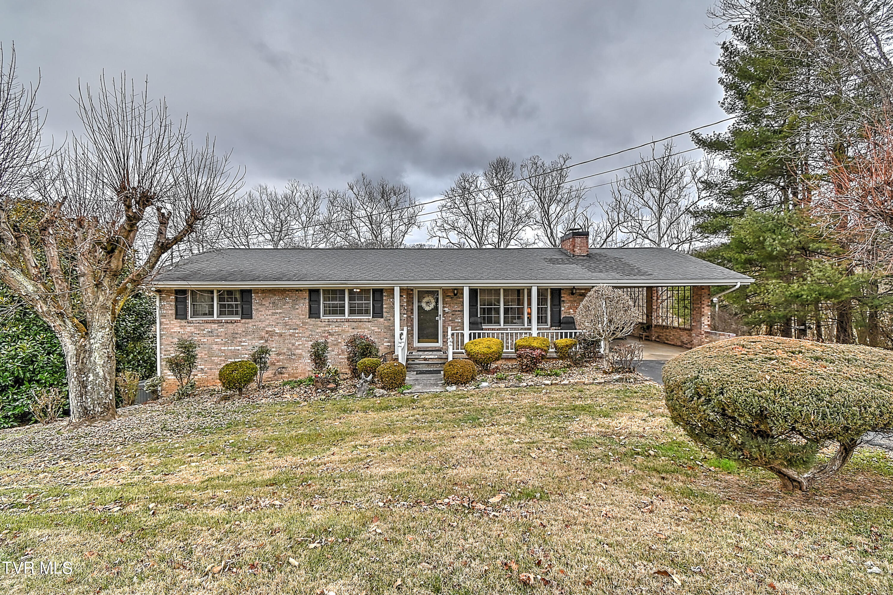 16035 Kingsport Highway Property Photo