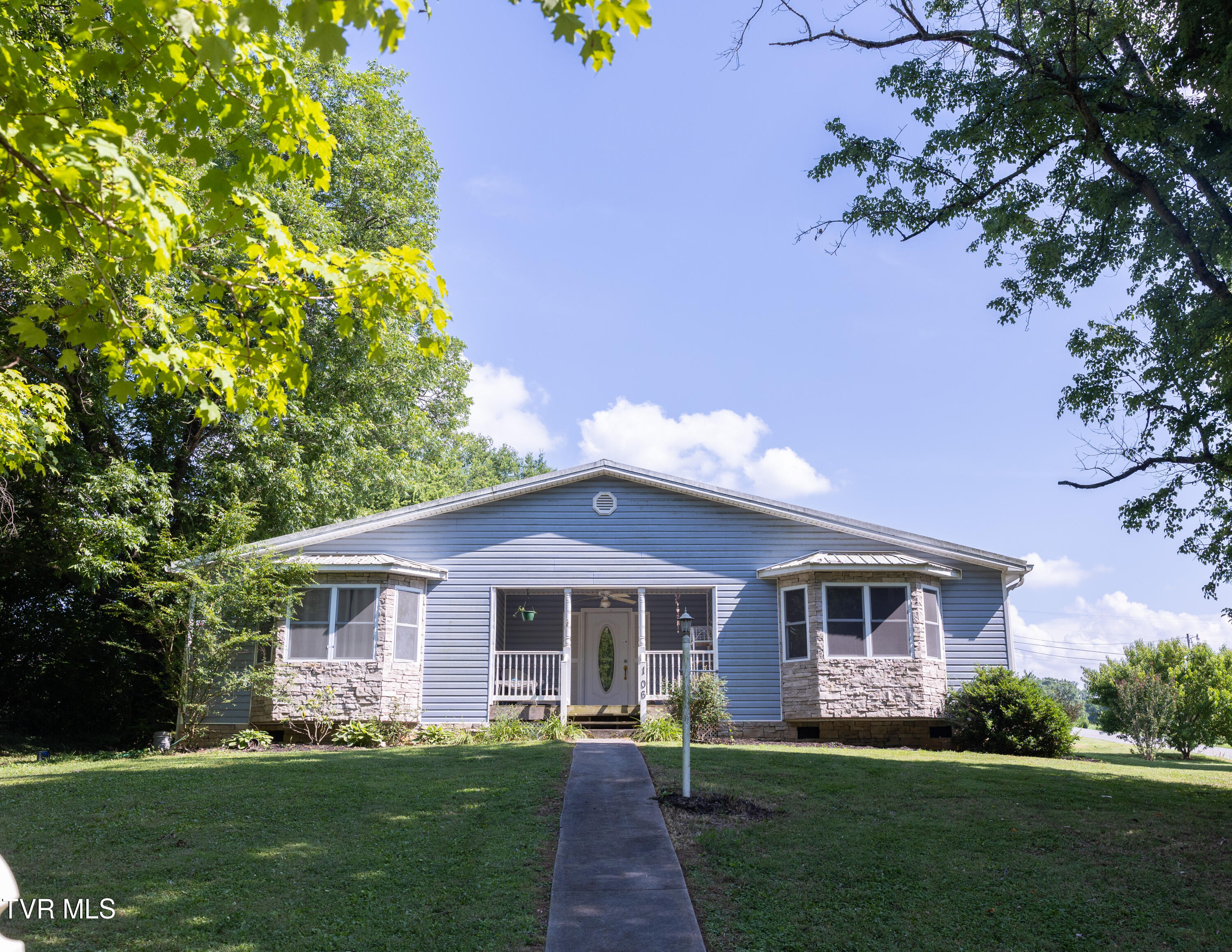 106 Matthews Mill Road Property Photo 1