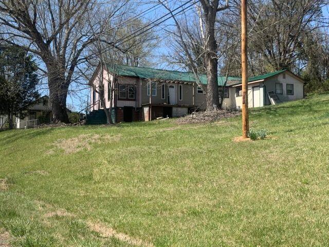 Lyons Park Real Estate Listings Main Image