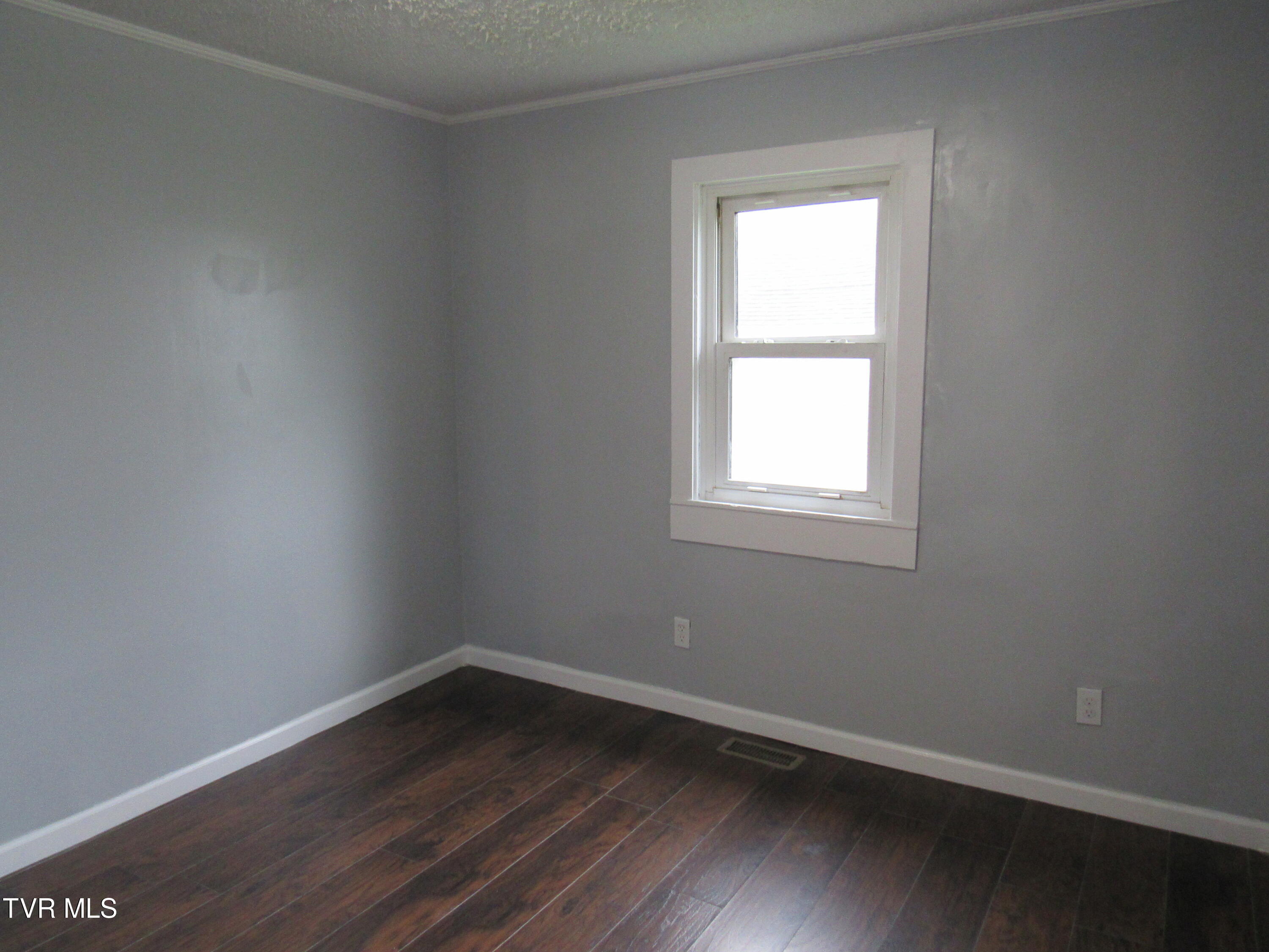 1208 Riverside Avenue Property Photo 16