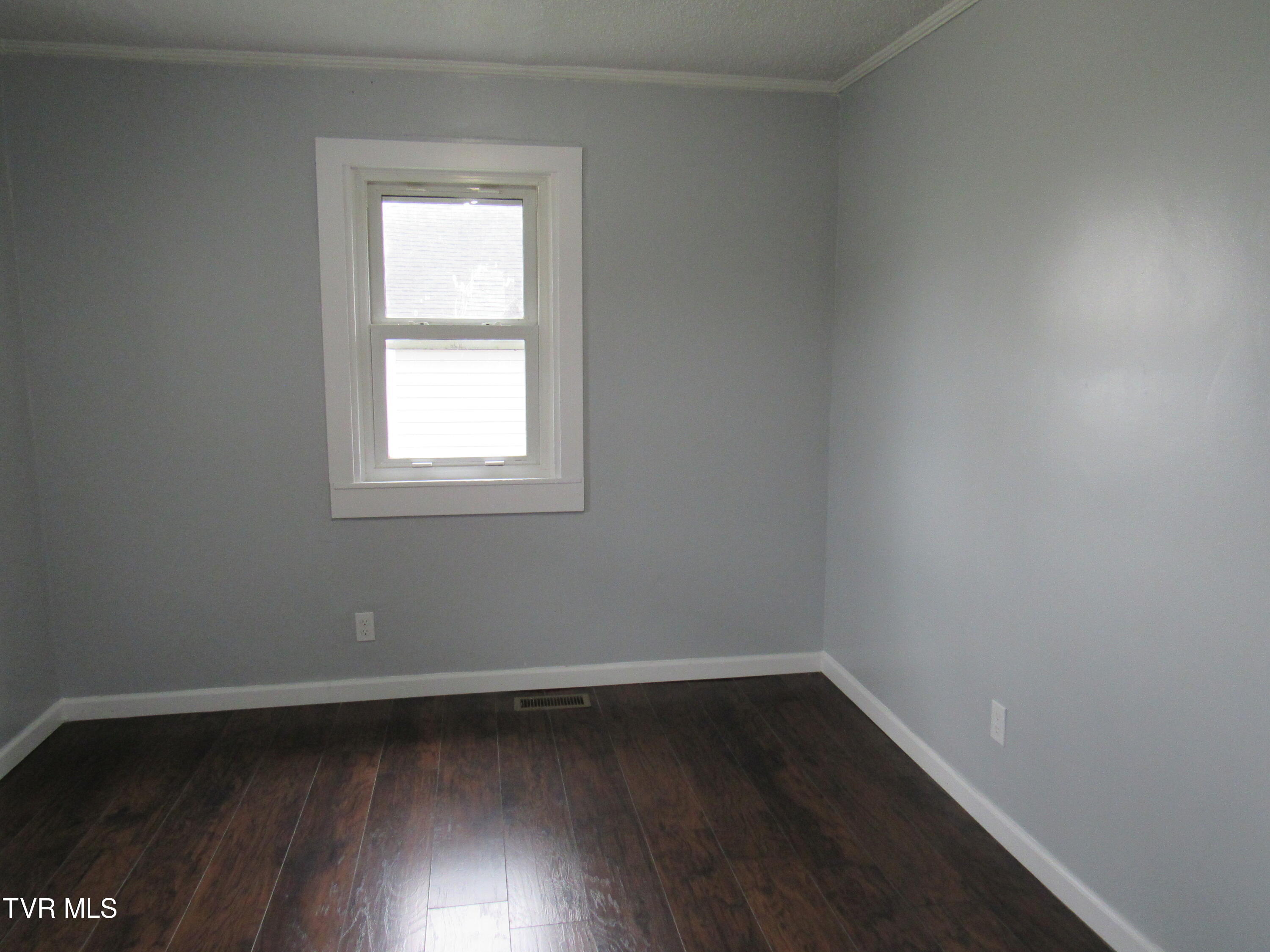 1208 Riverside Avenue Property Photo 17