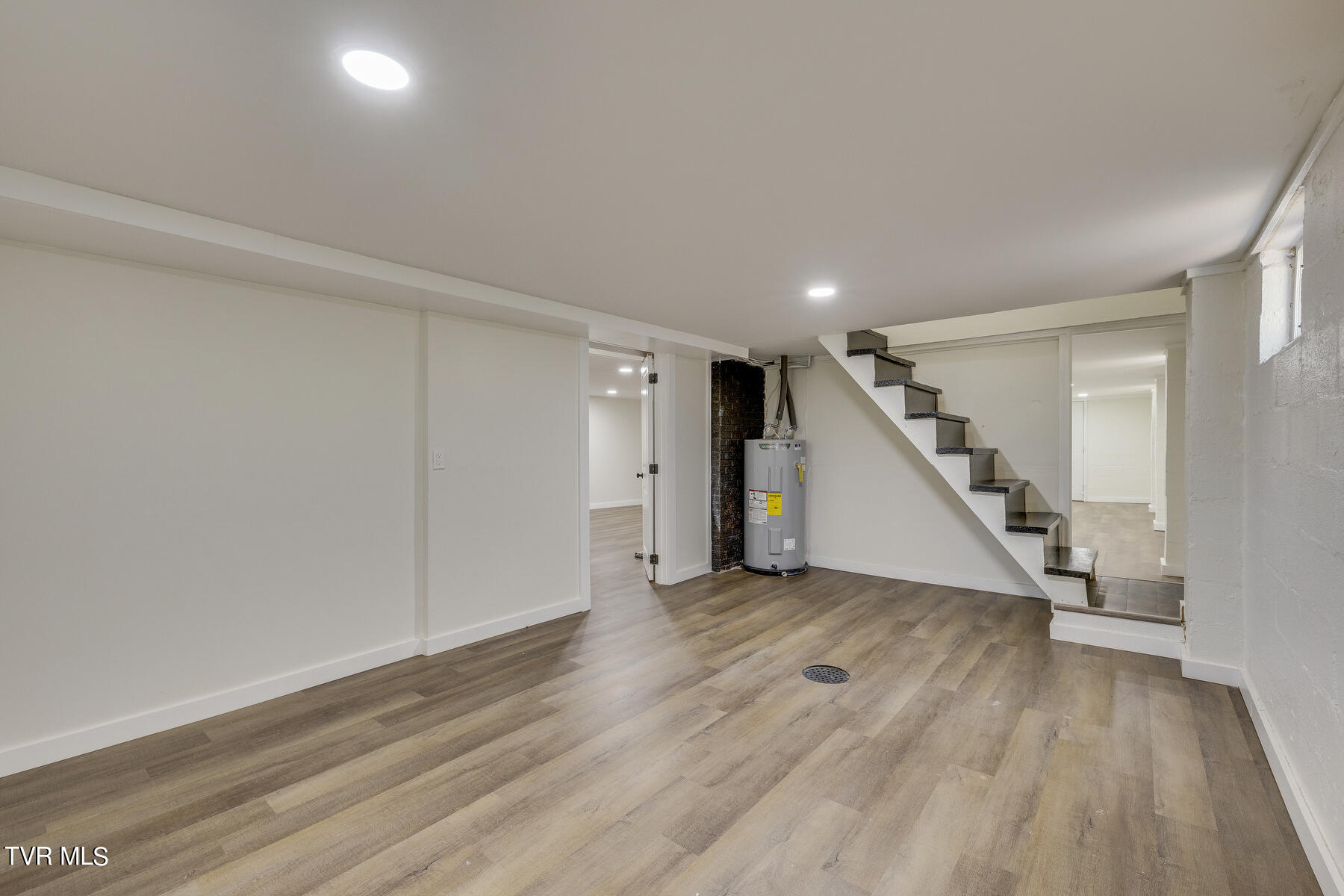 116 West Crown Property Photo 22