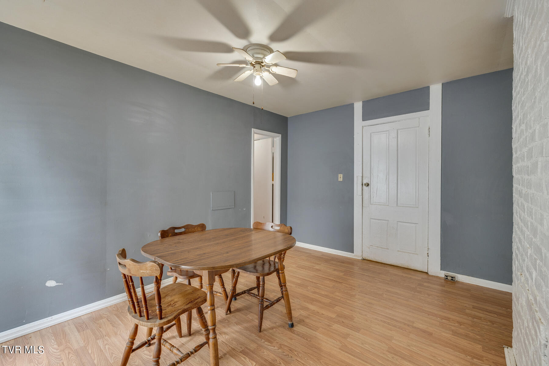 948 Anderson Street Property Photo 19