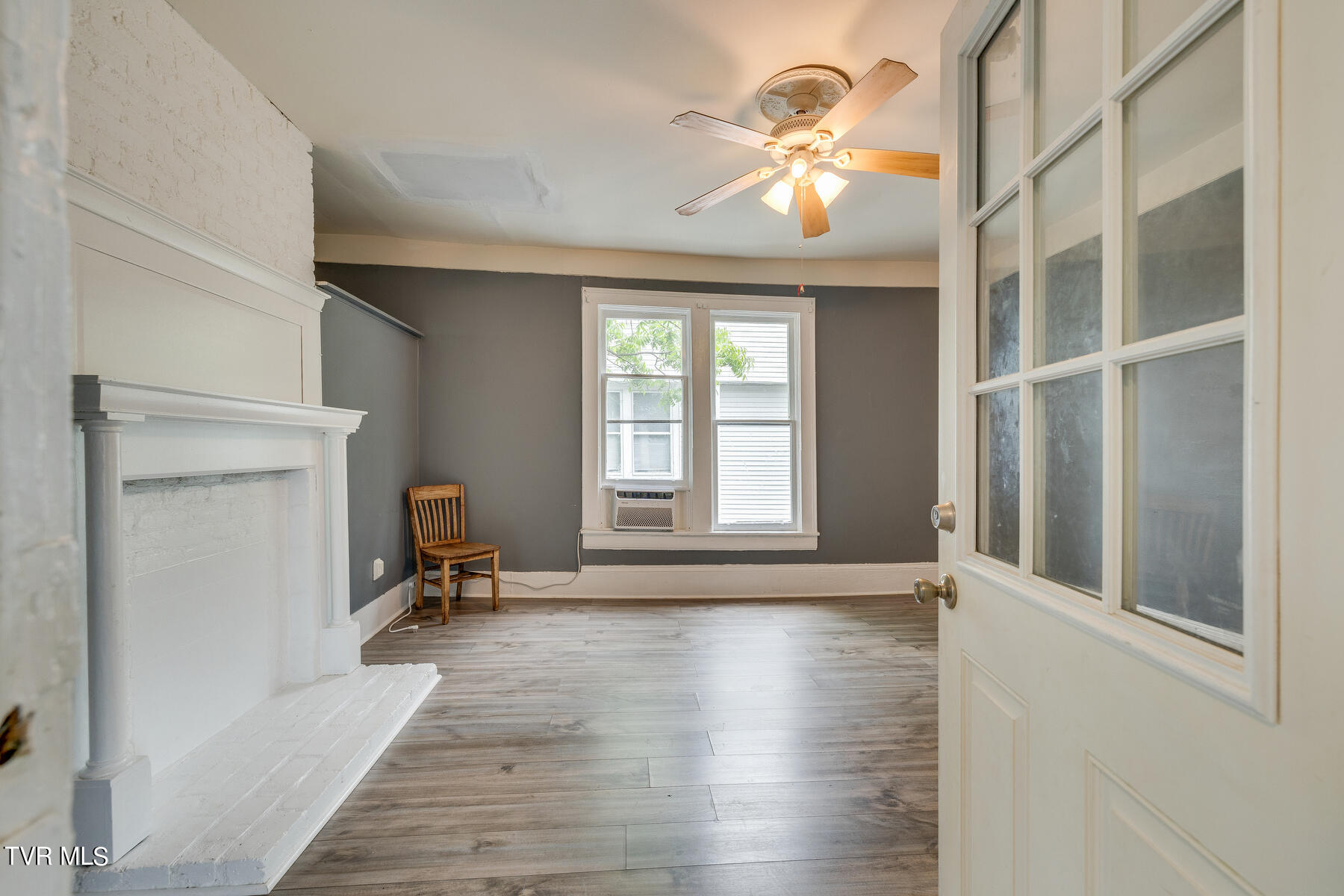 948 Anderson Street Property Photo 43