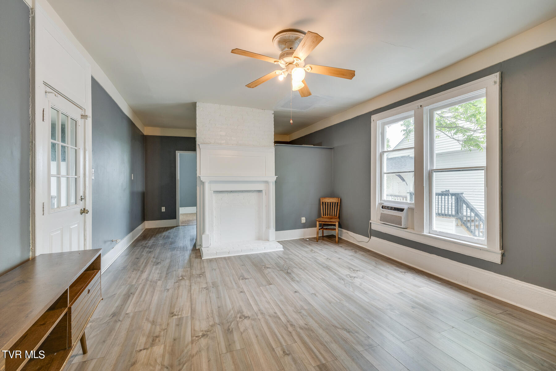 948 Anderson Street Property Photo 45