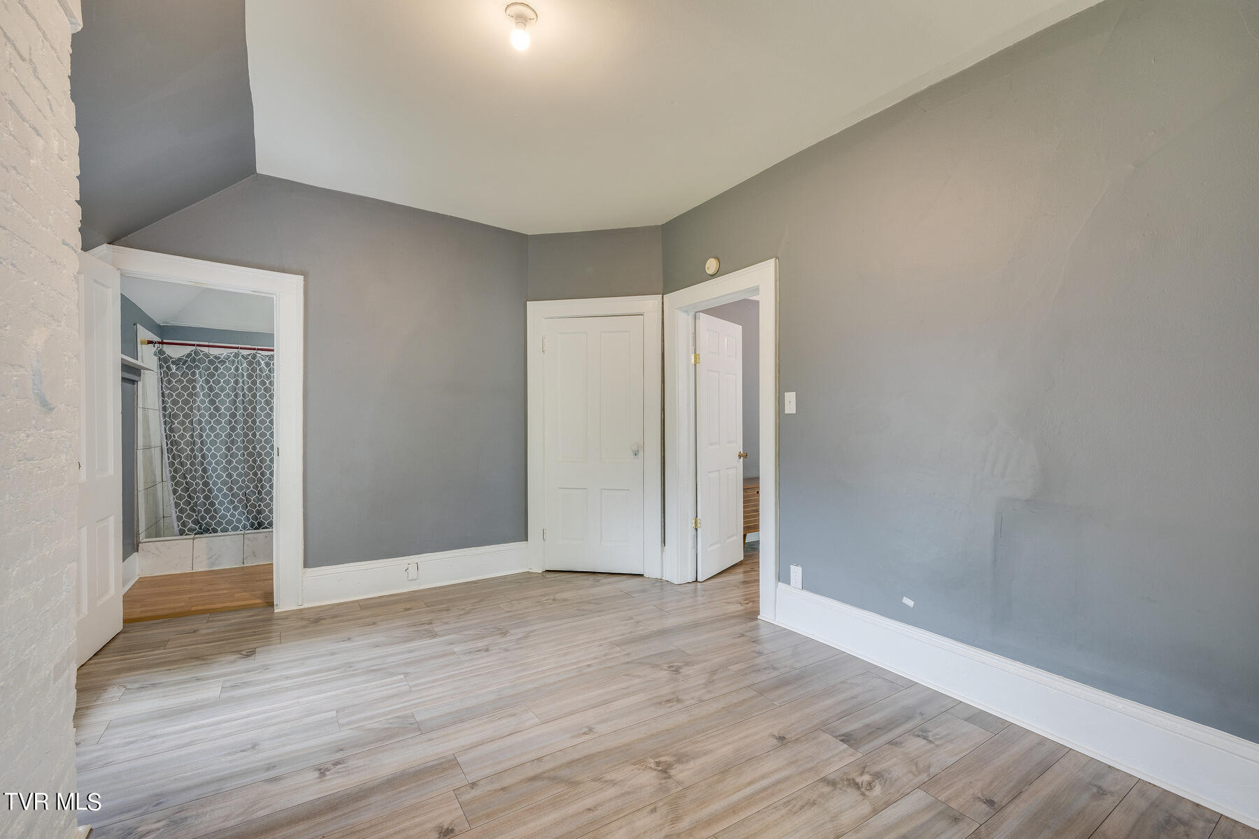 948 Anderson Street Property Photo 51