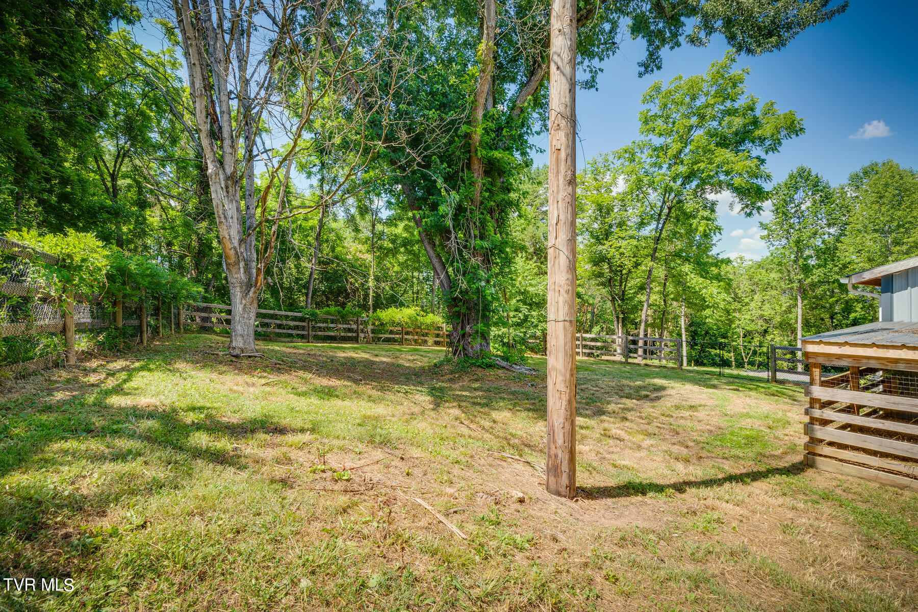 341 East Haw Ridge Road Property Photo 13