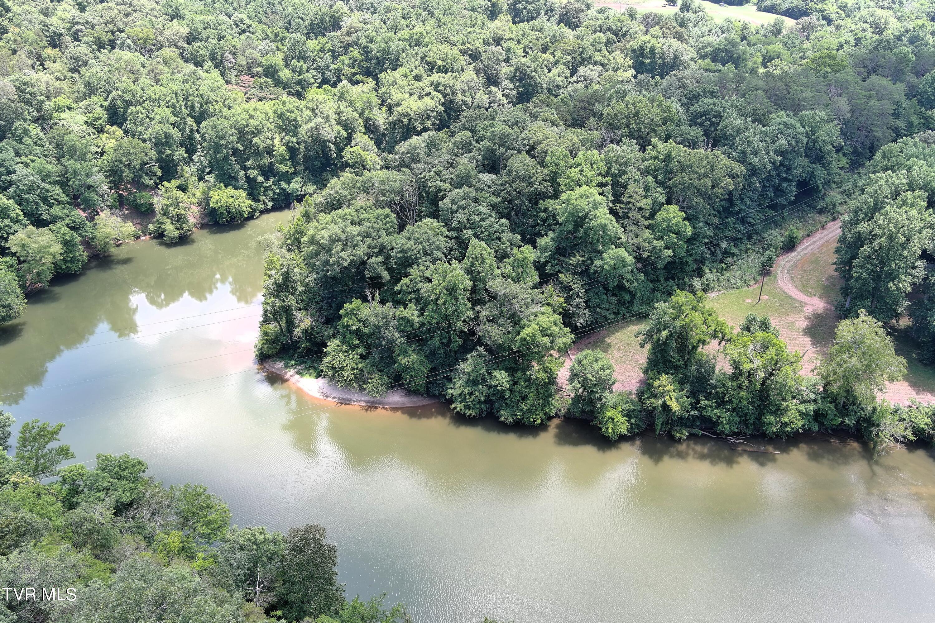 765 Poplar Springs Road Property Photo 4