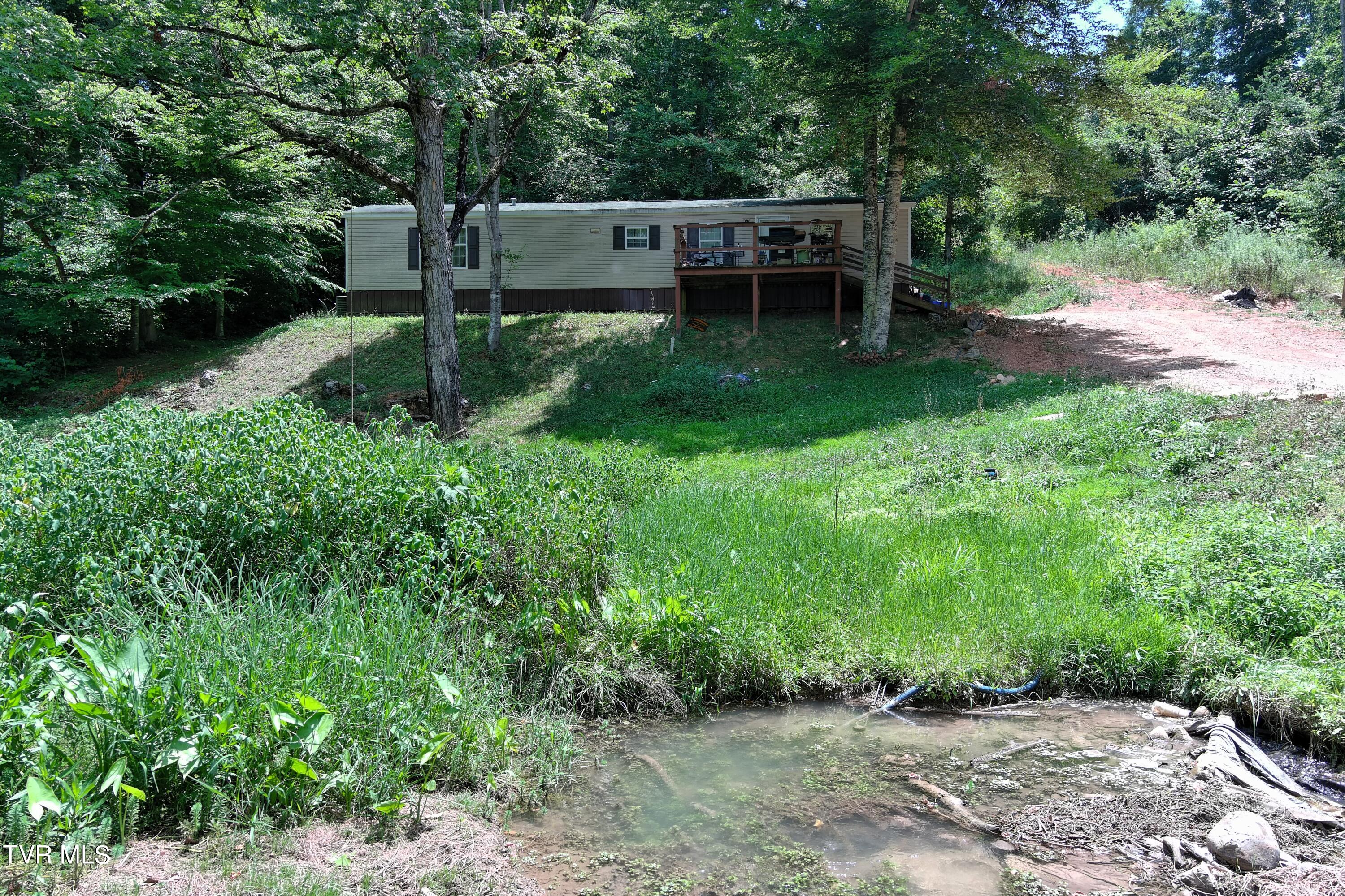 765 Poplar Springs Road Property Photo 9