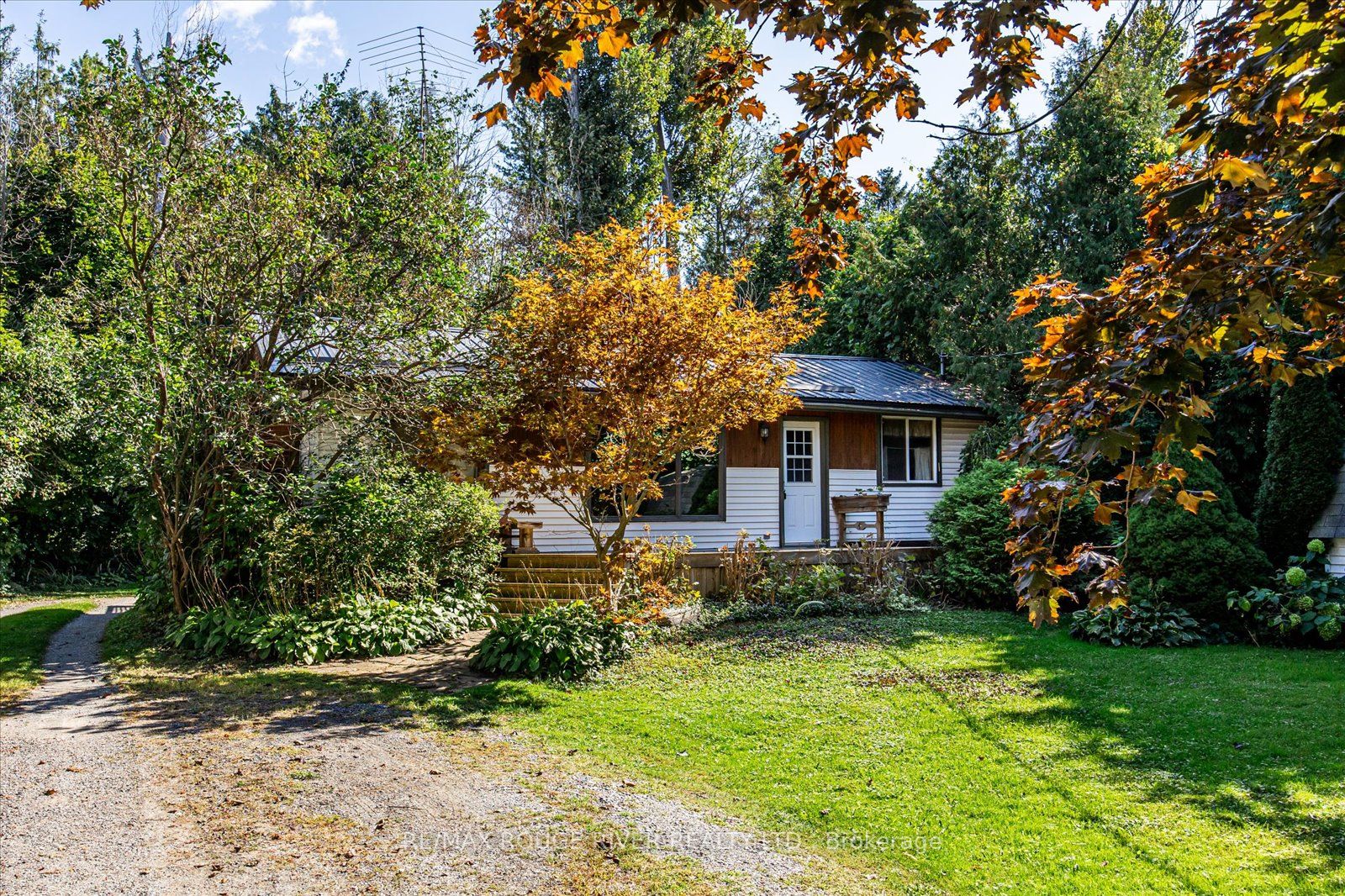 19291 Scugog Point Rd Property Photo