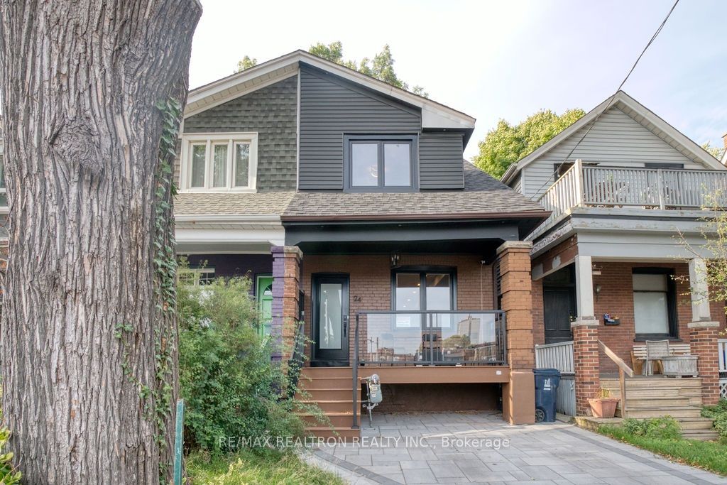 24 Erindale Ave Property Photo