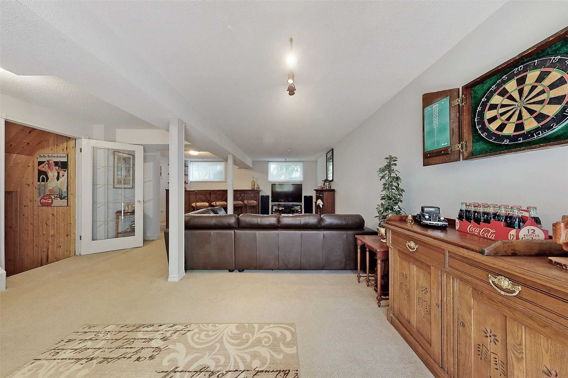 5205 5th Line Property Photo 23
