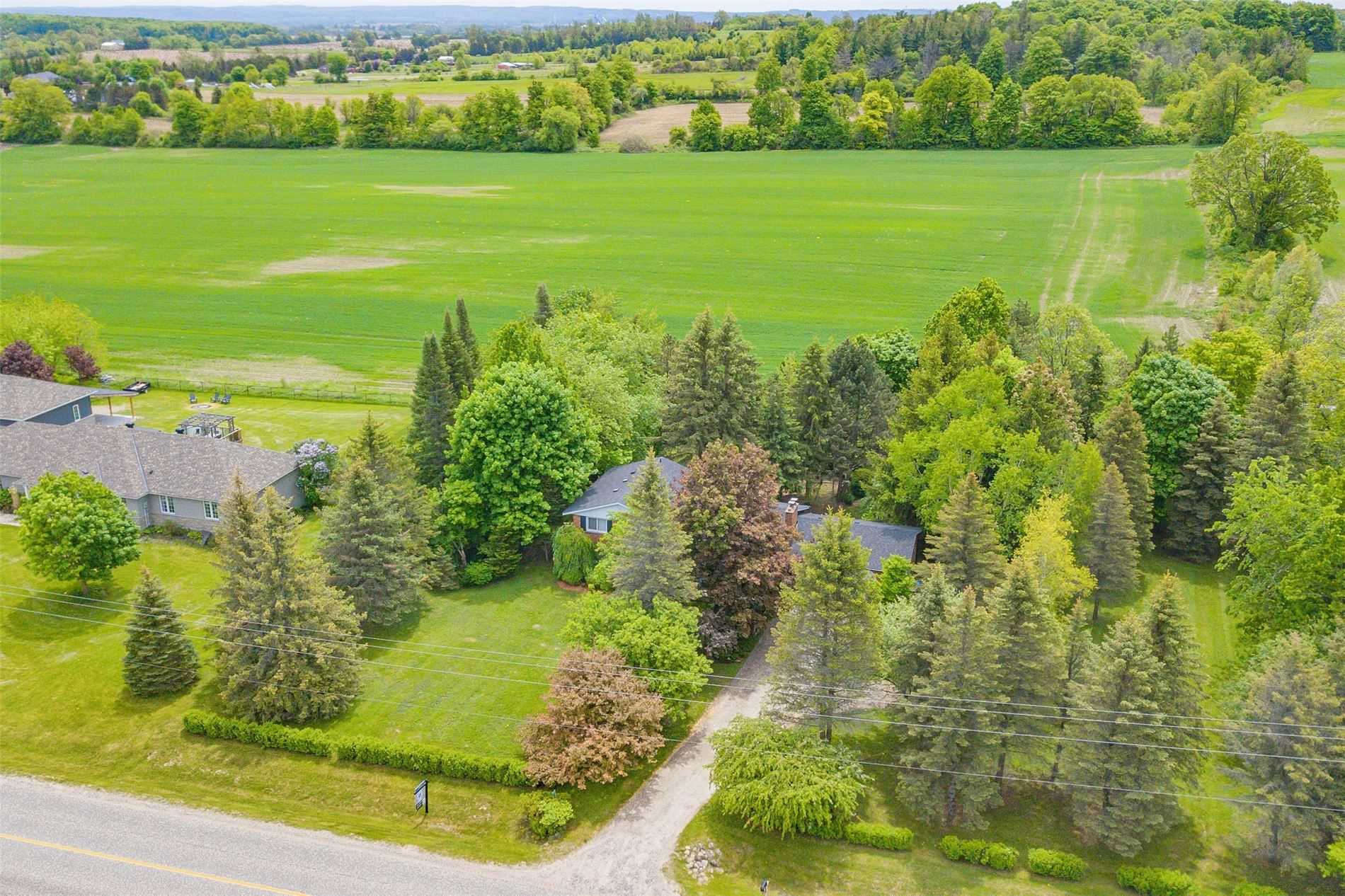5205 5th Line Property Photo 36