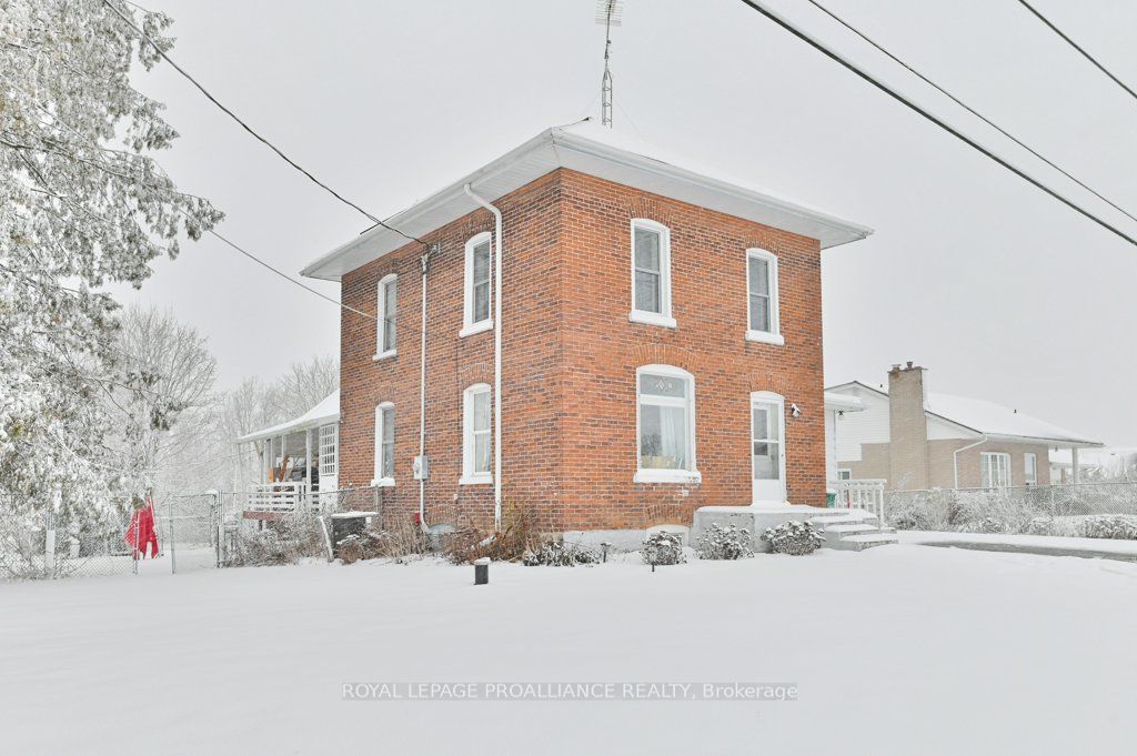 490 Boulton Rd Property Photo