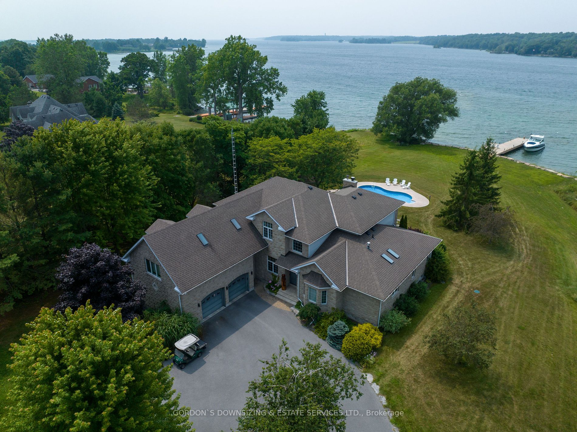 44 Howe Island Dr Property Photo