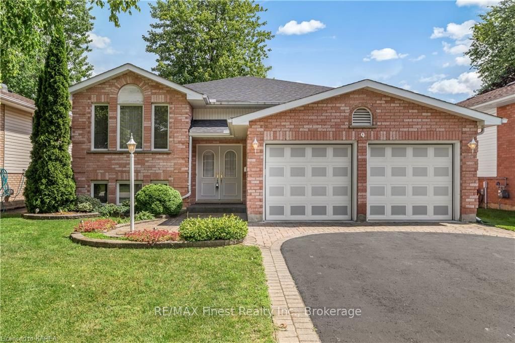 K8v 6n1 Real Estate Listings Main Image