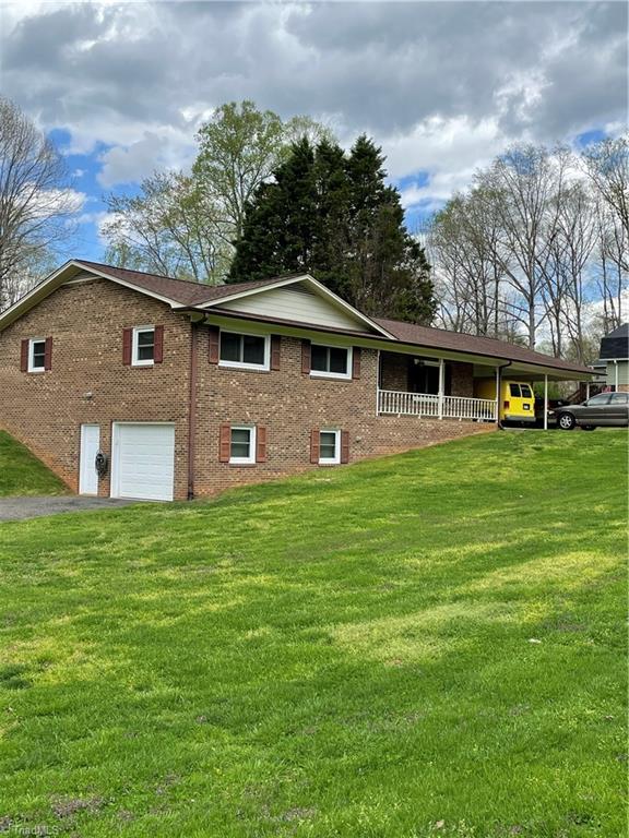 144 Barrington Drive Property Photo 1