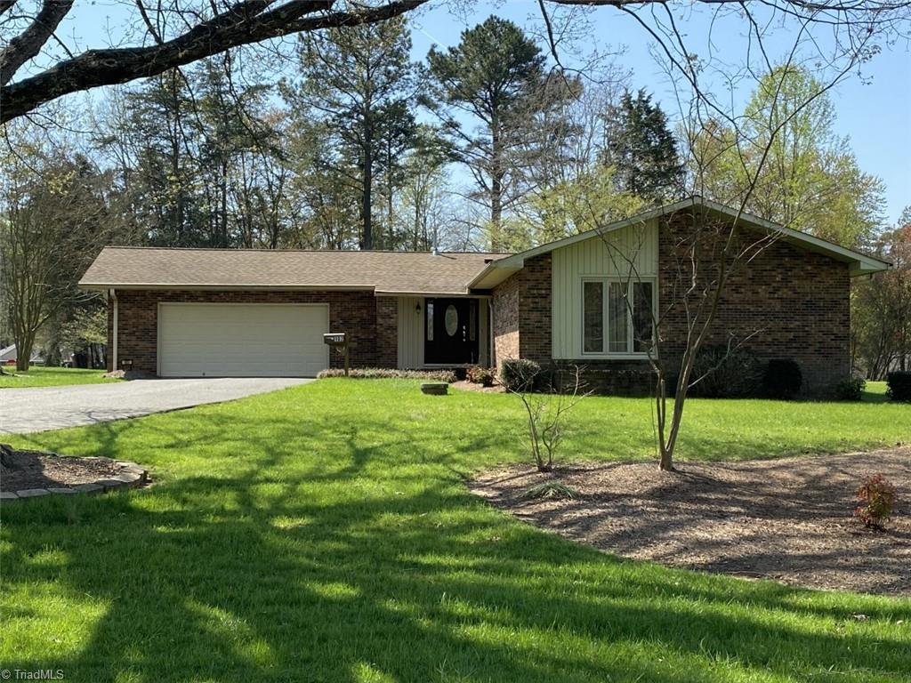 107 Hendrix Drive Property Photo 1