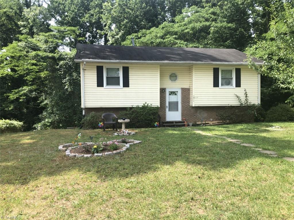 3214 Forestview Drive Property Photo 1