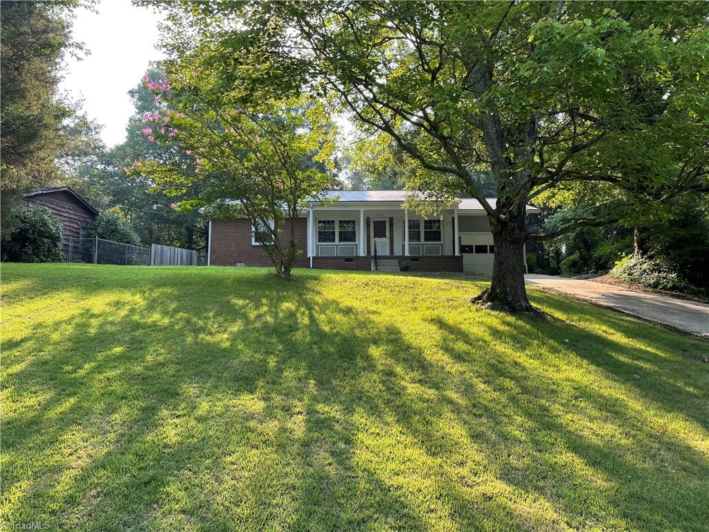 3604 Rolling Road Property Photo 1