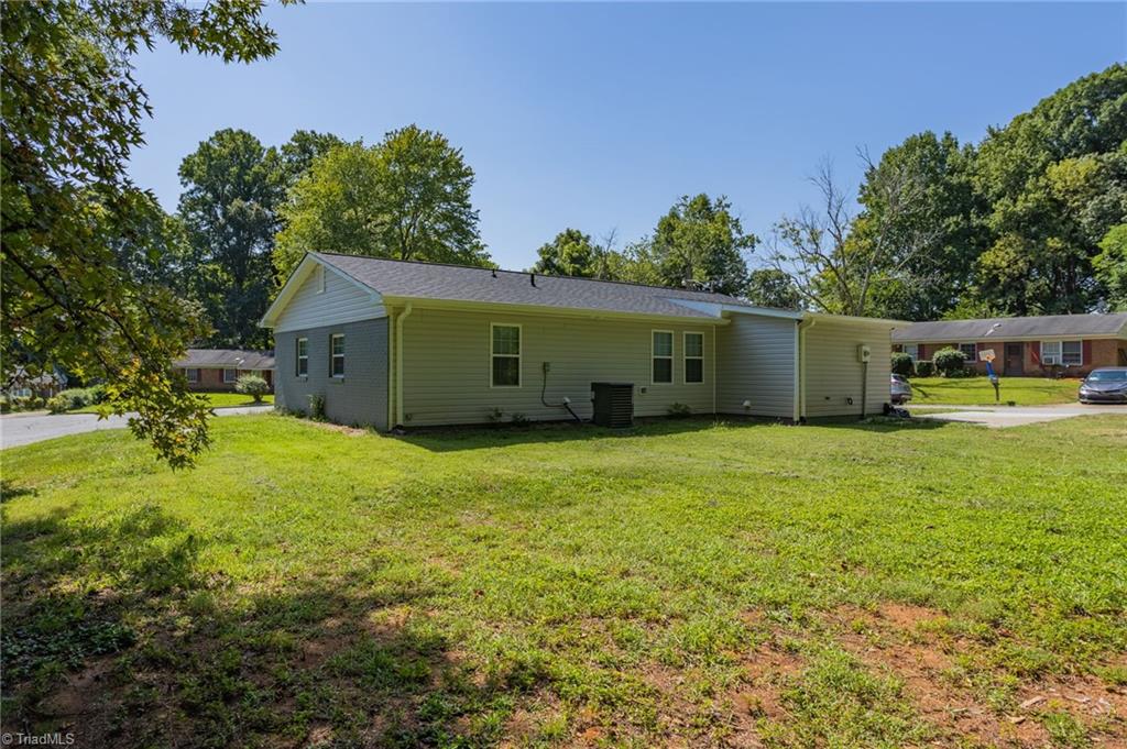 1 Godwin Court Property Photo 25