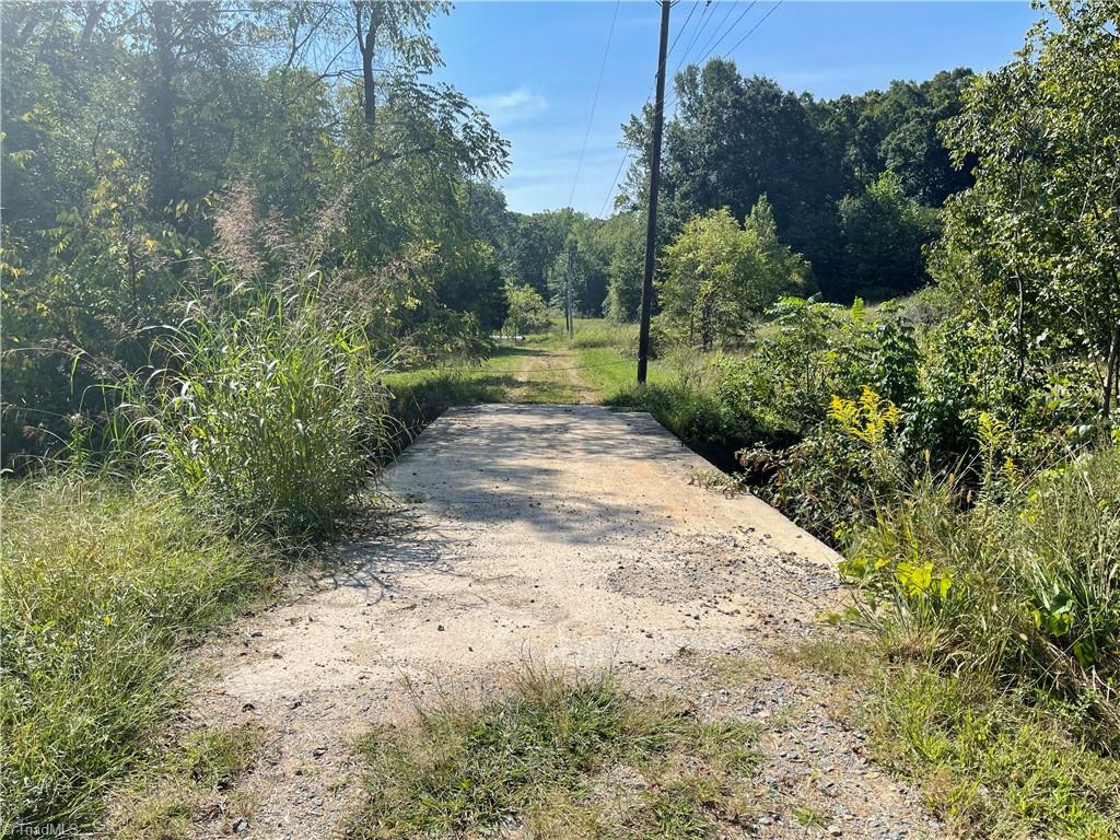 4736 S Main Street Property Photo 4