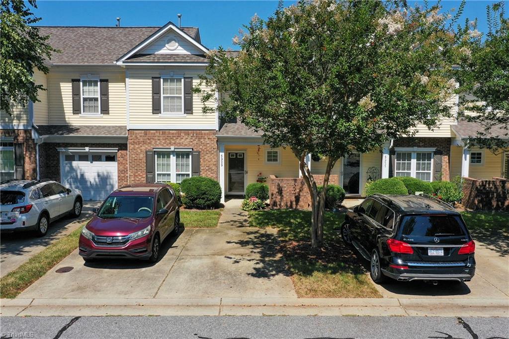 5929 Fox Point Circle Property Photo 1