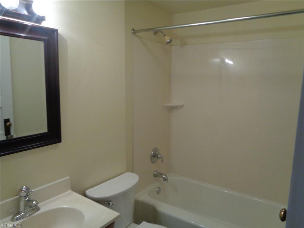 225 S Main Street Property Photo 13