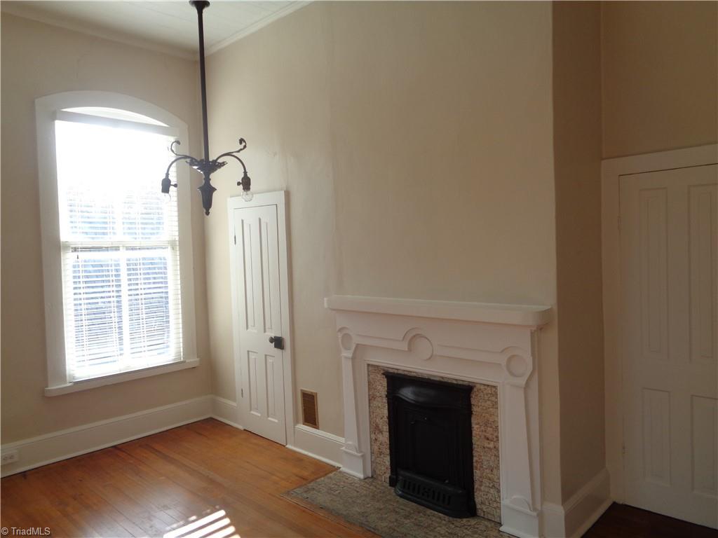 225 S Main Street Property Photo 18