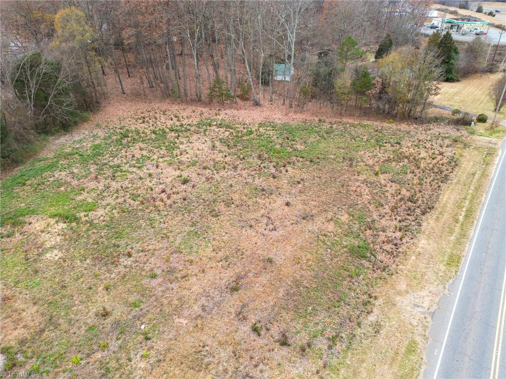 1885 Old Mountain Road Property Photo 11