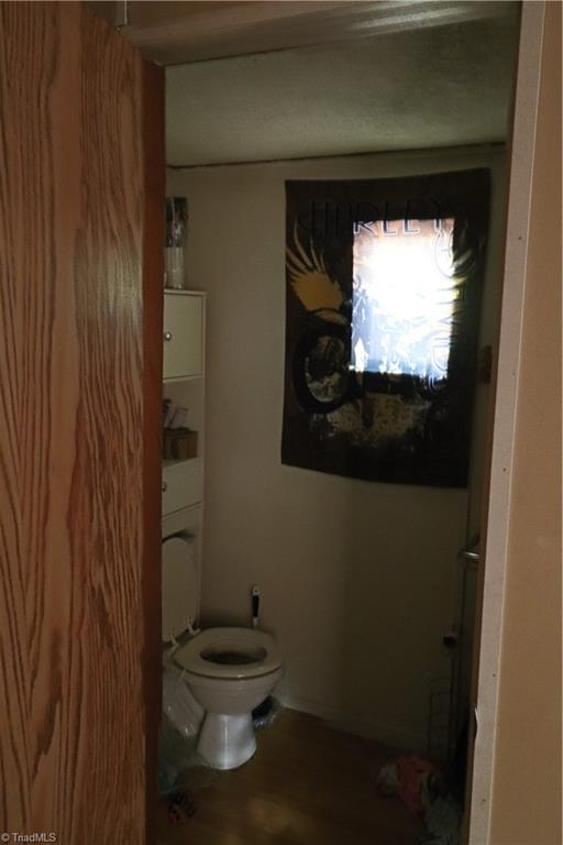 2011 Naomi Road Property Photo 8