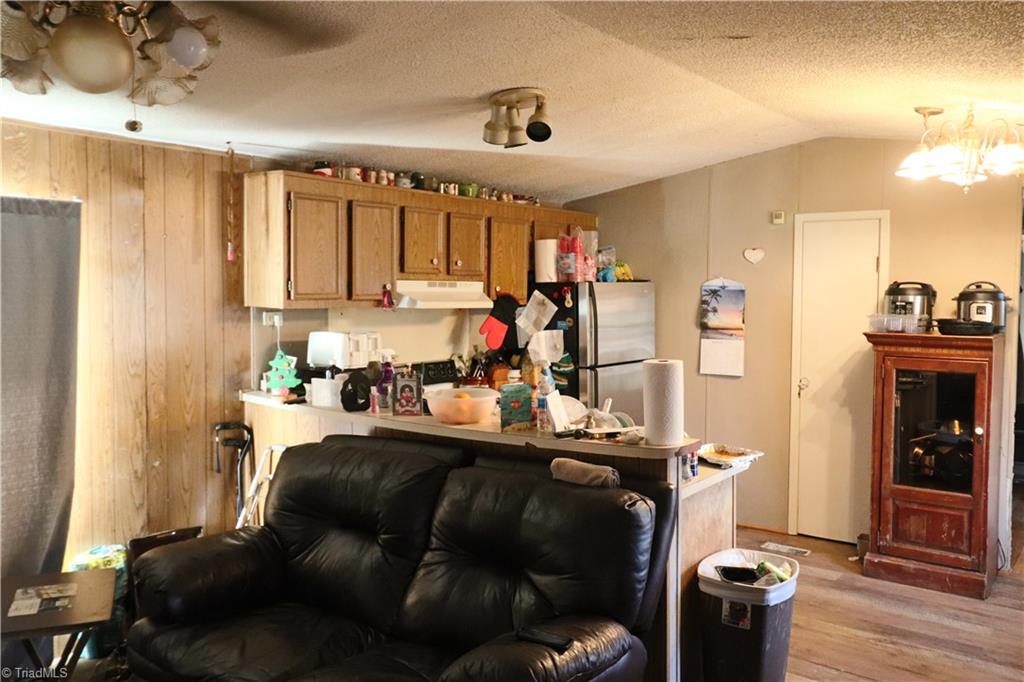 2011 Naomi Road Property Photo 16