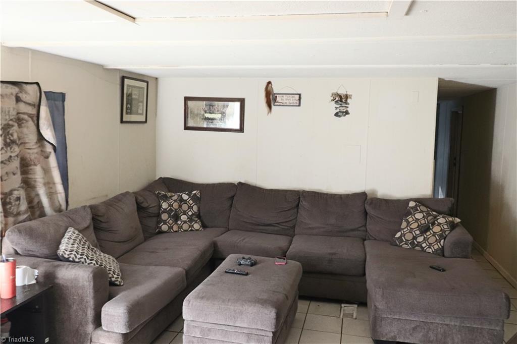 2011 Naomi Road Property Photo 18