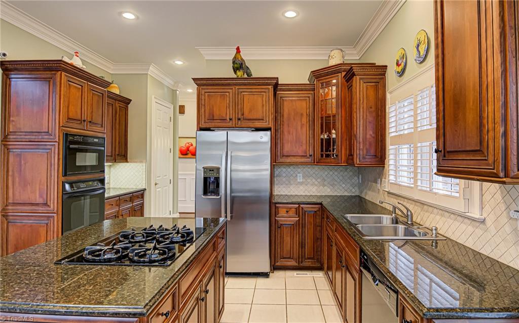 1021 Kent Mews Court Property Photo 13