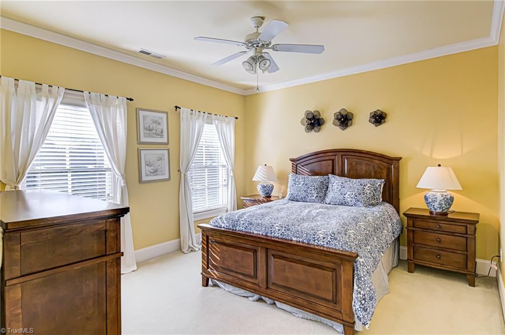 1021 Kent Mews Court Property Photo 26