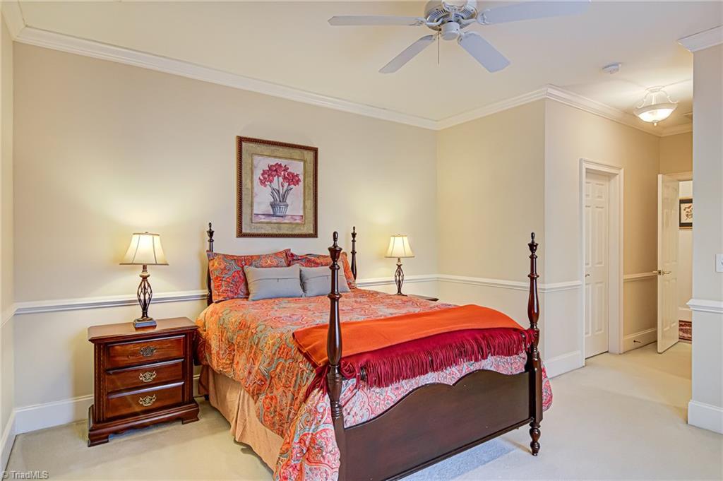 1021 Kent Mews Court Property Photo 28