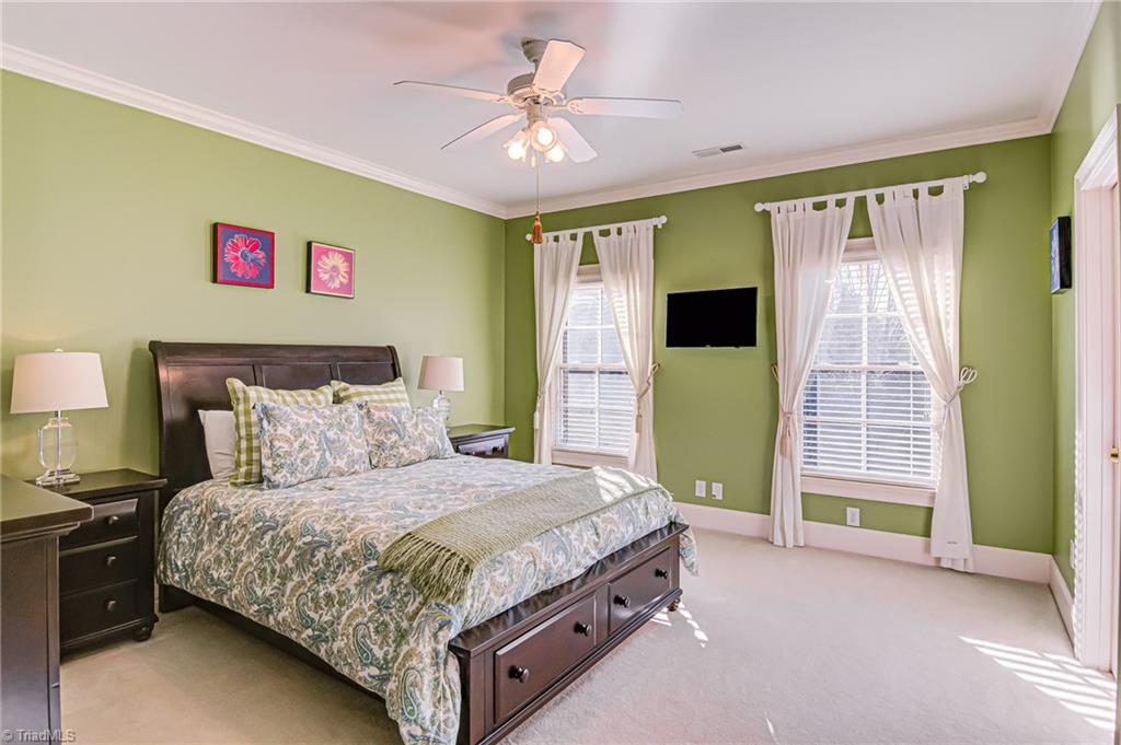 1021 Kent Mews Court Property Photo 31
