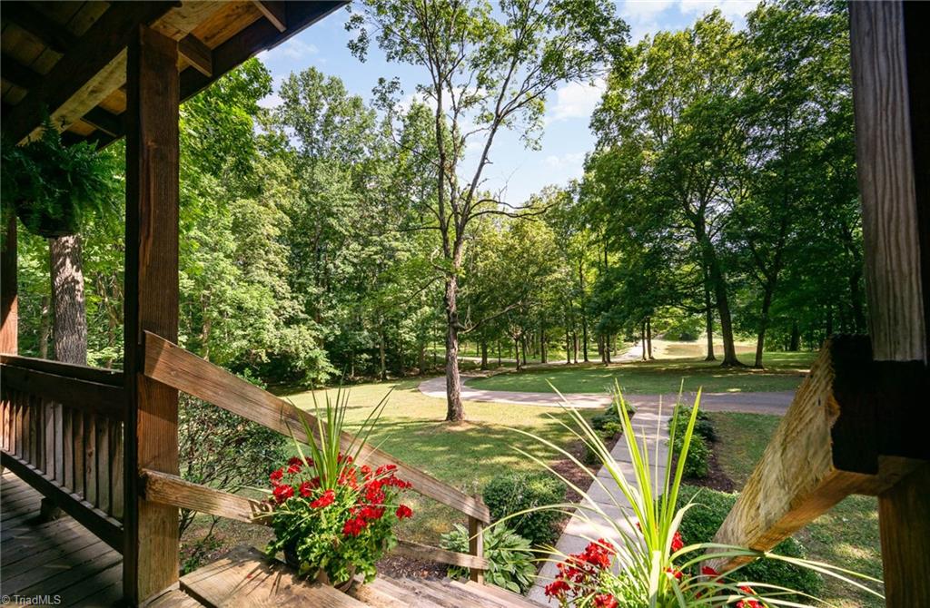 6255 Meadow Lane Property Photo 2