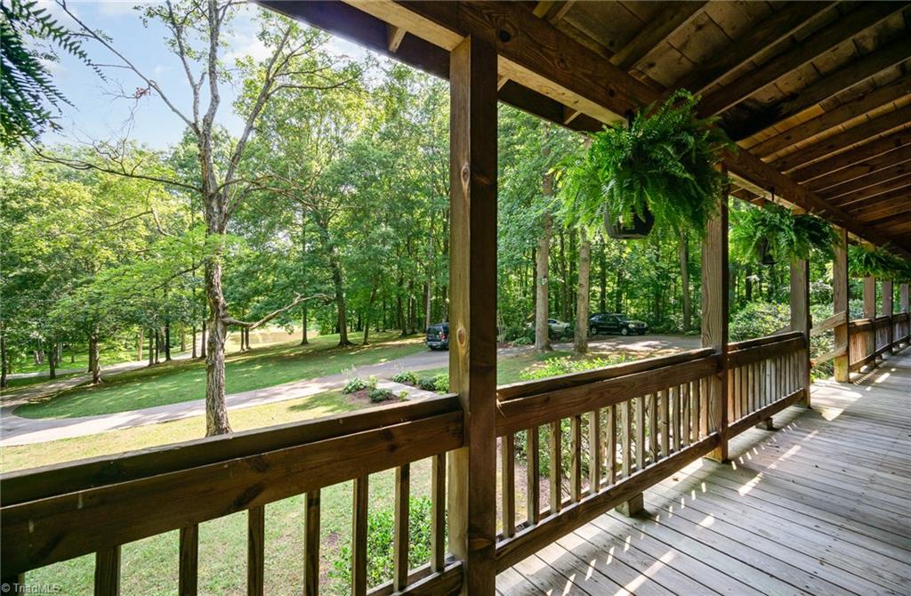 6255 Meadow Lane Property Photo 3