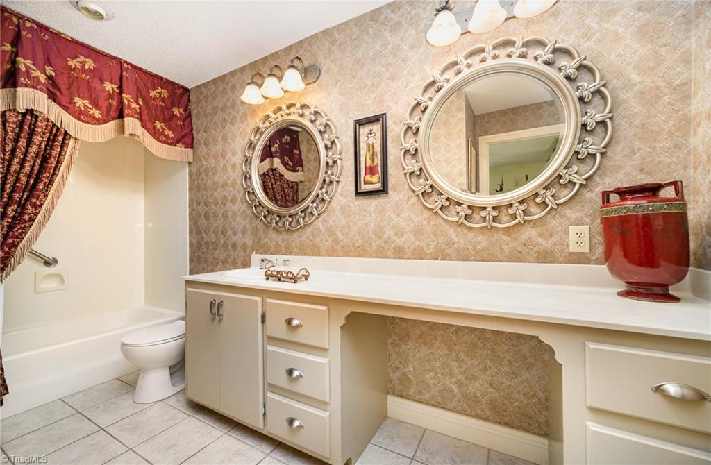 6255 Meadow Lane Property Photo 18