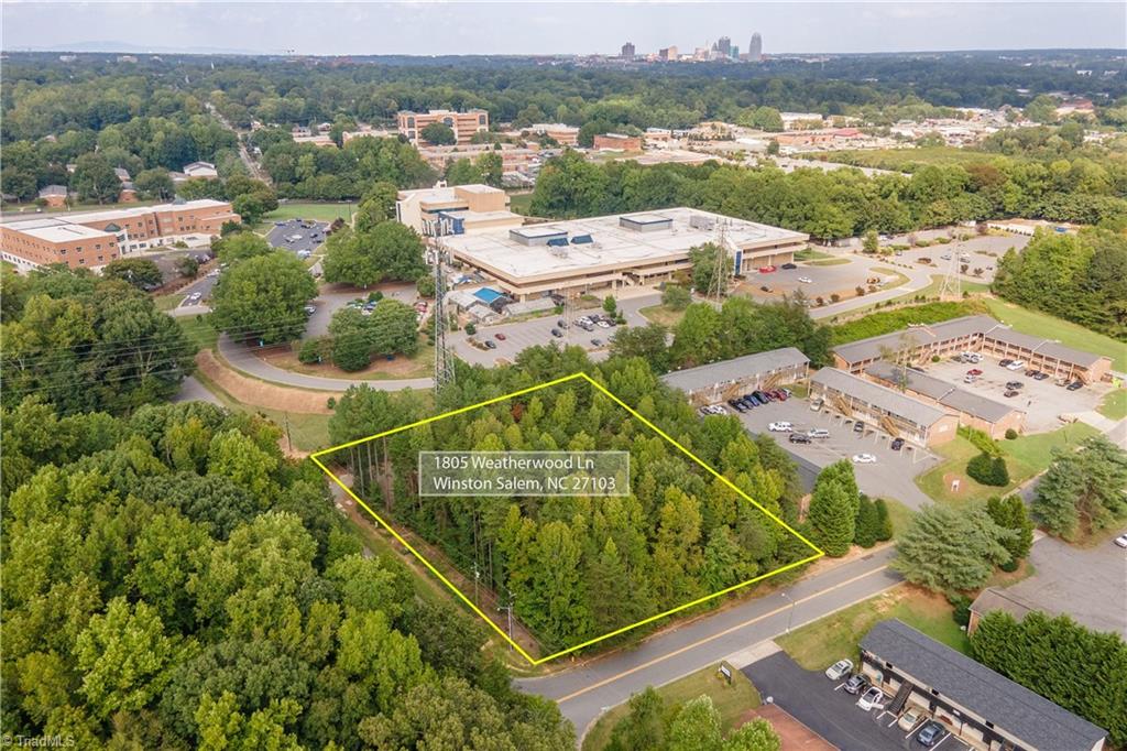 1805 Weatherwood Lane Property Photo 1