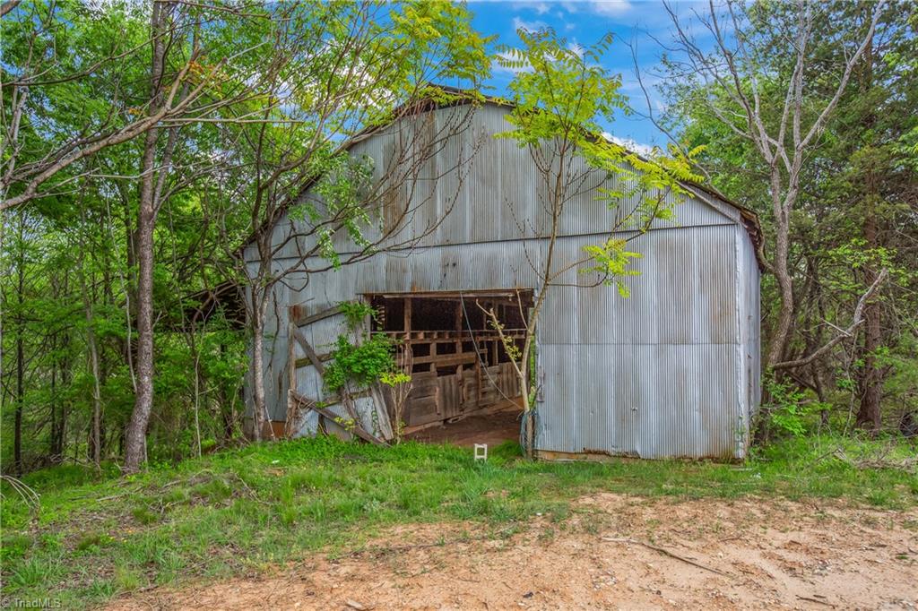 3428 Nc Highway 89 E Property Photo 5
