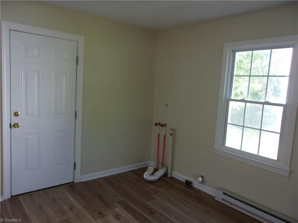 316 Friendly Avenue Property Photo 9