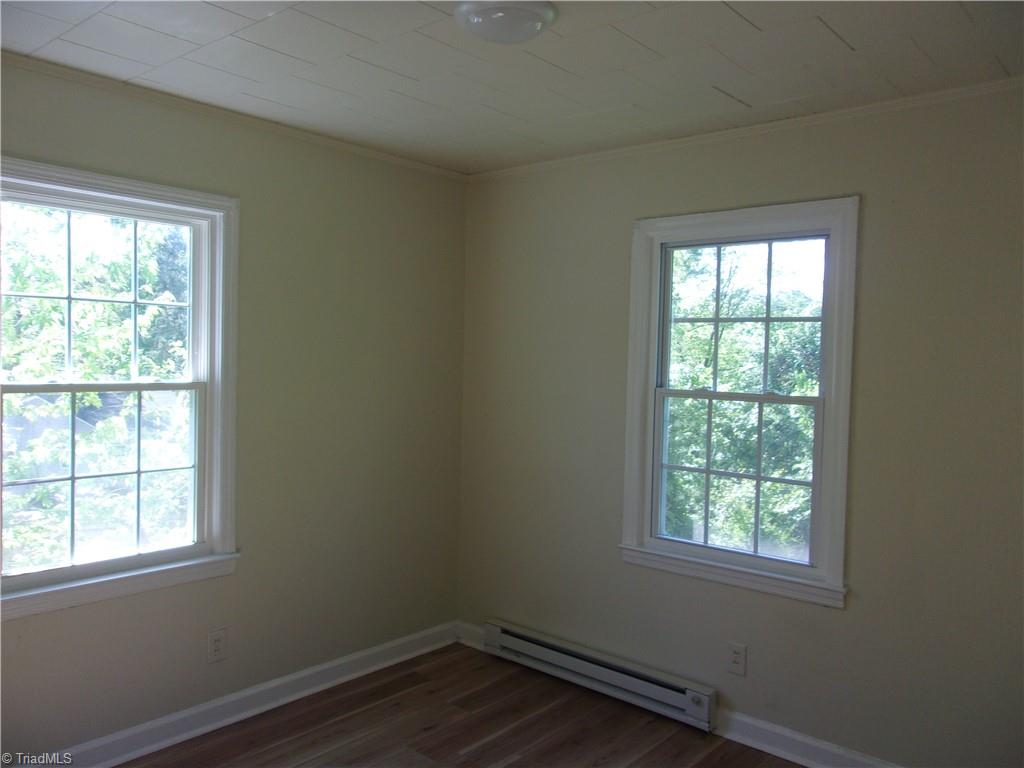 316 Friendly Avenue Property Photo 14
