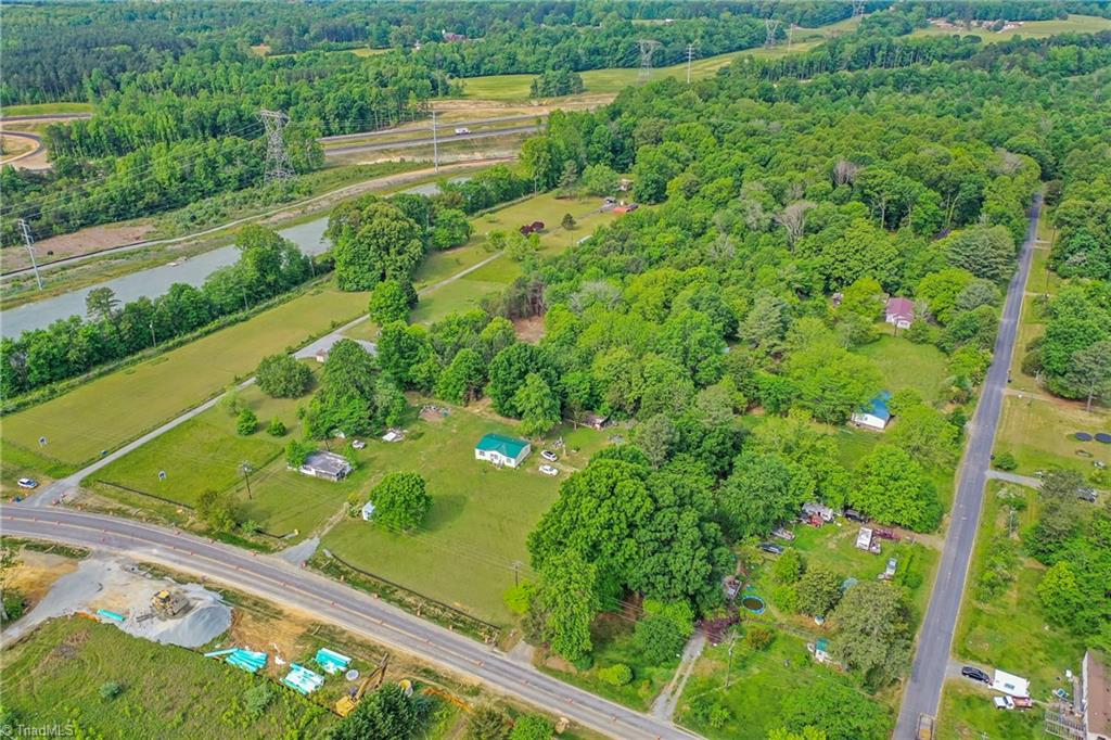 5757 Property Photo 3