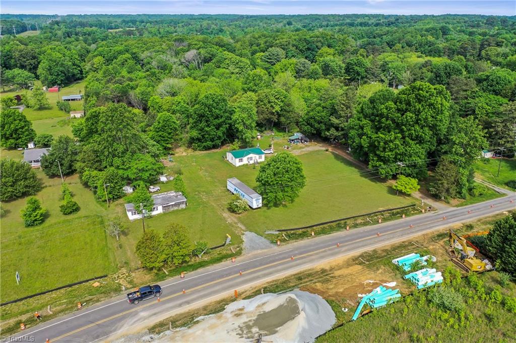 5757 Property Photo 12