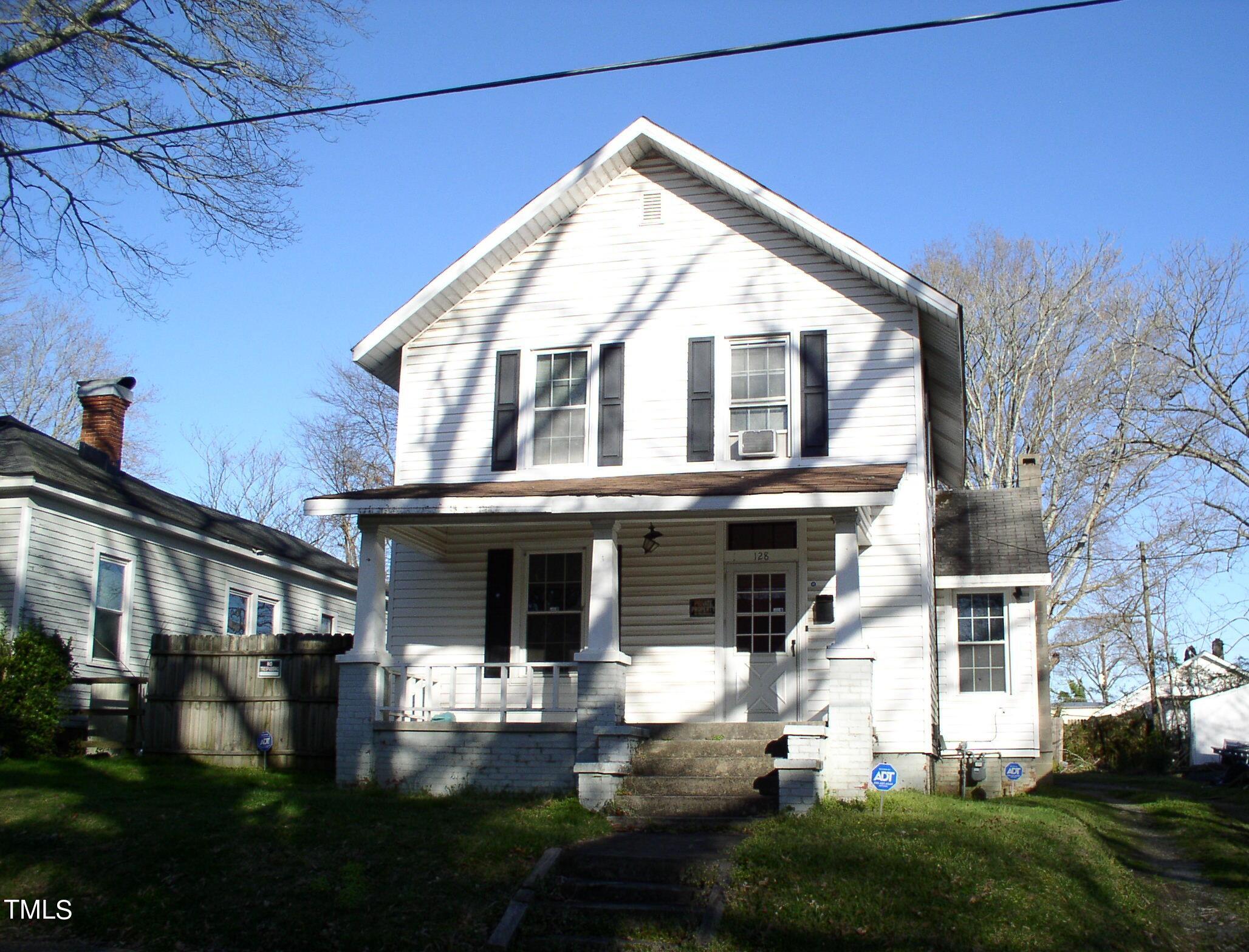 128 Carolina Avenue Property Photo